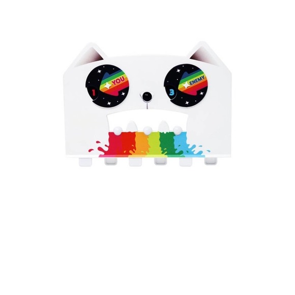 A Game of Cat & Mouth - Picture 3 of 7